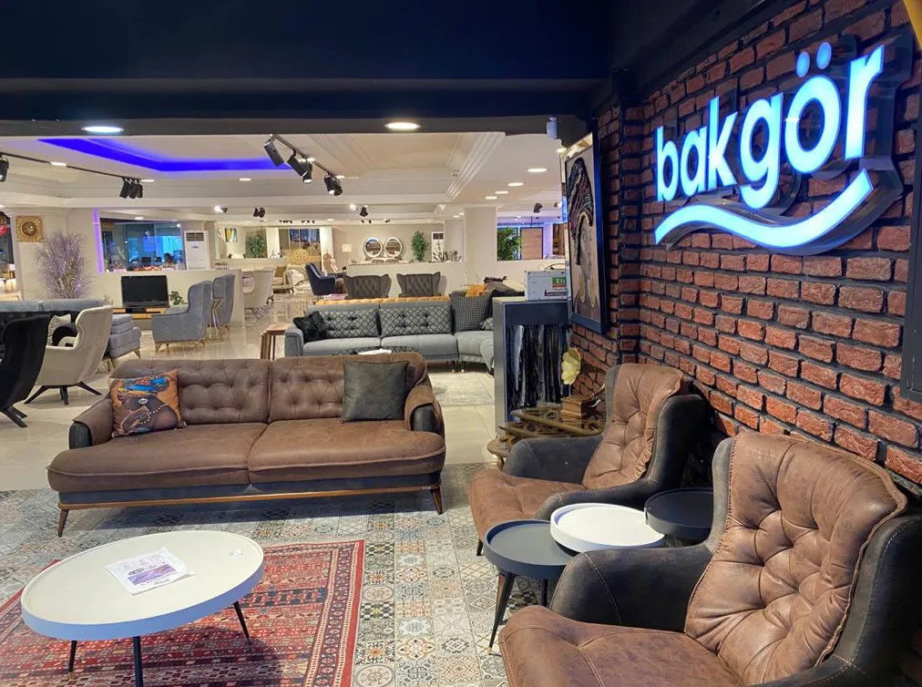 Bakgör Mobilya Yozgat mağazasında sergilenen koltuk takımları